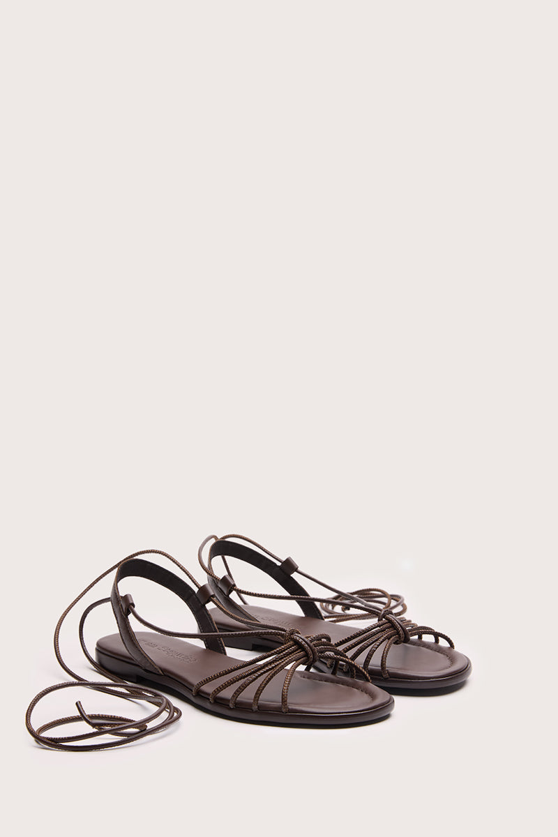 FLAT BROWN - IRIS
