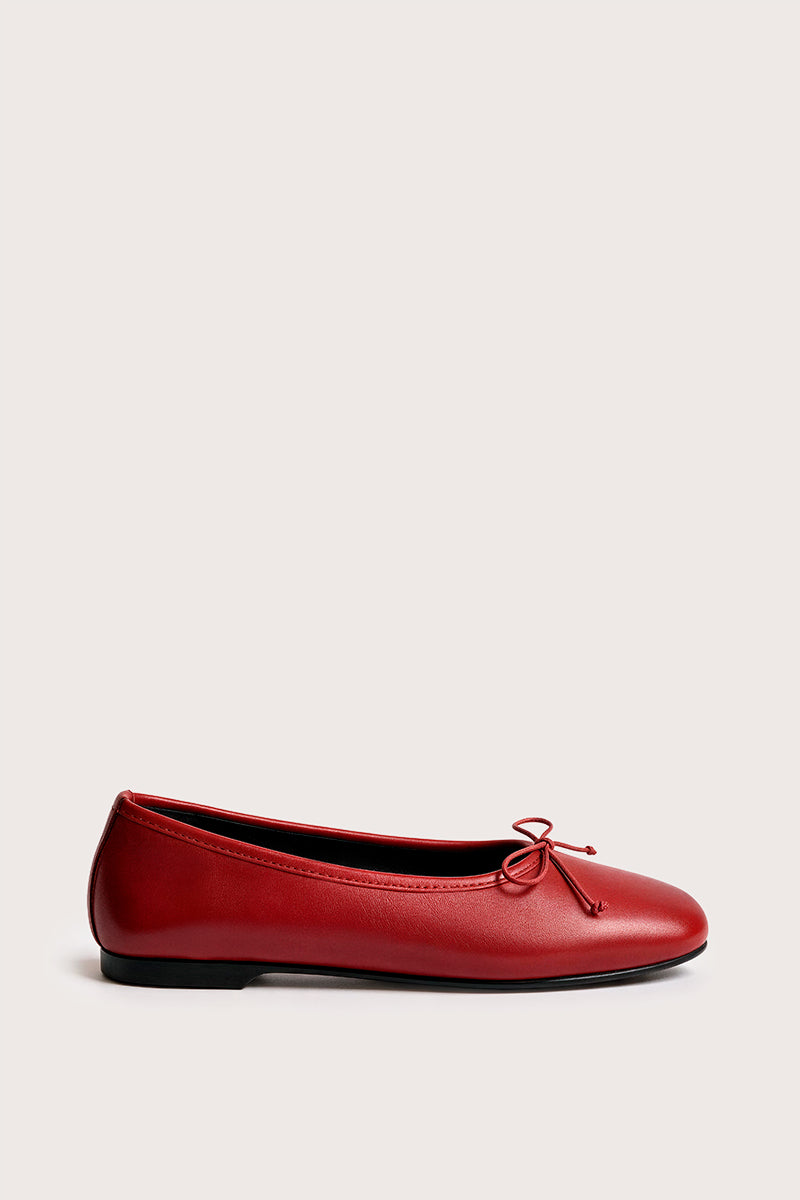 FLAT RED - ALESSIA