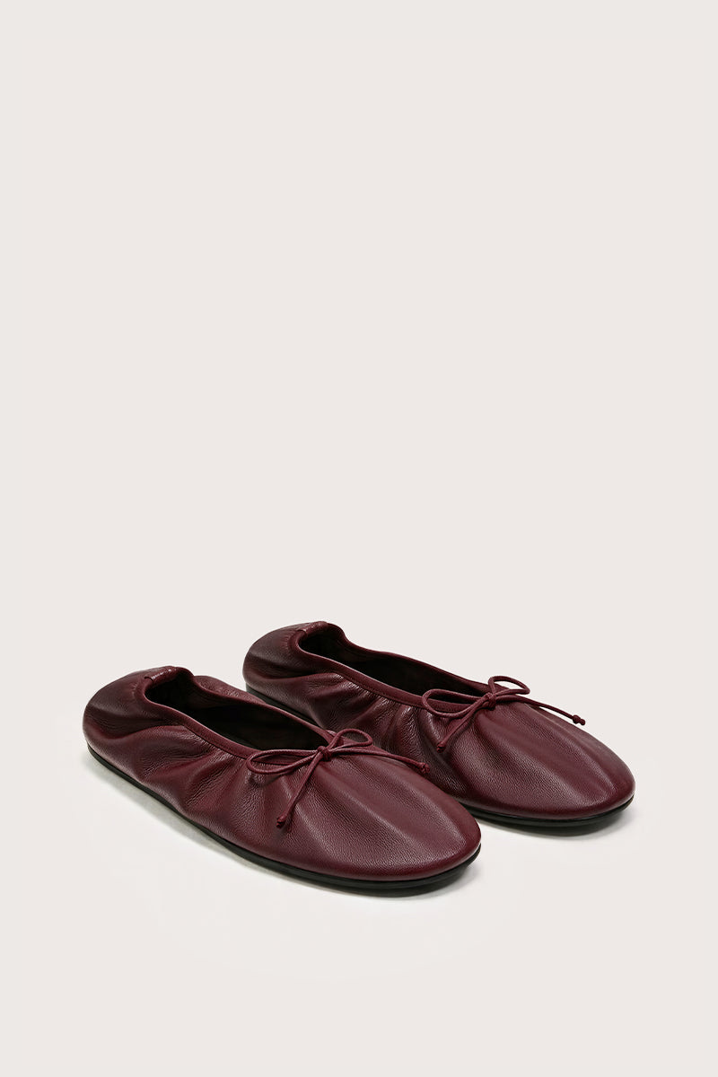 BURDEOS - BAREFOOT ELIA