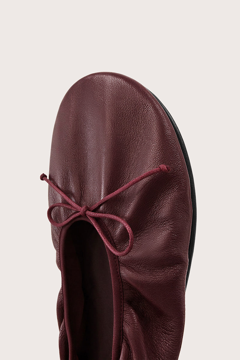 BURDEOS - BAREFOOT ELIA
