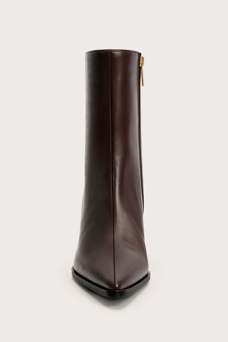 FLAT BROWN - LEXI