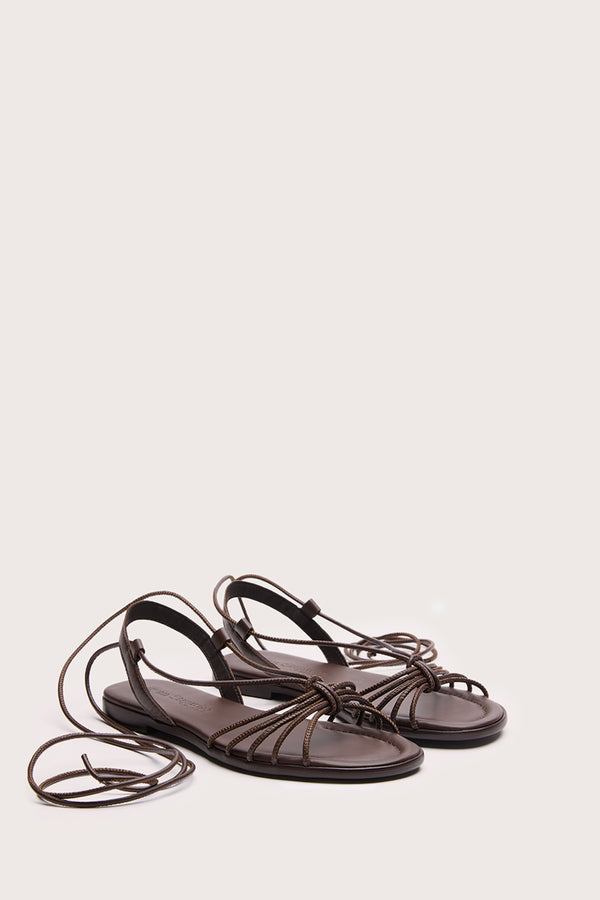FLAT BROWN - IRIS
